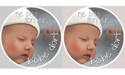 bébé dort ne pas sonner - 2x4.5cm - Autocollant(sticker)