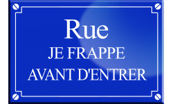 Rue je frappe avant d'entrer - 20x13,2cm - Autocollant(sticker)